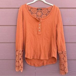 Miss Me Orange Floral Lace Long Sleeve Blouse Quarter Button Up Size Large